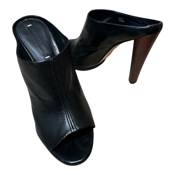 BCBGMaxazria Jeremy Black Leather High Heel Open Toe Mules Sandals Size 9B NWOB - Picture 1 of 8